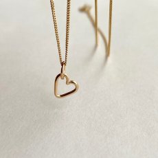 Wire heart 18K gold